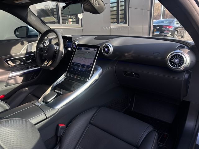 Used 2025 Mercedes-Benz SL 55 AMG 4MATIC image 26
