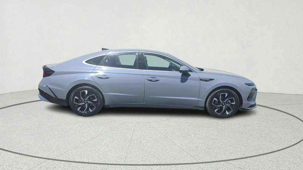 Used 2025 Hyundai Sonata SEL image 7
