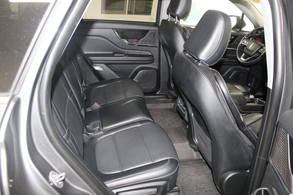 Used 2022 Lincoln Corsair Reserve w/ Elements Package image 33