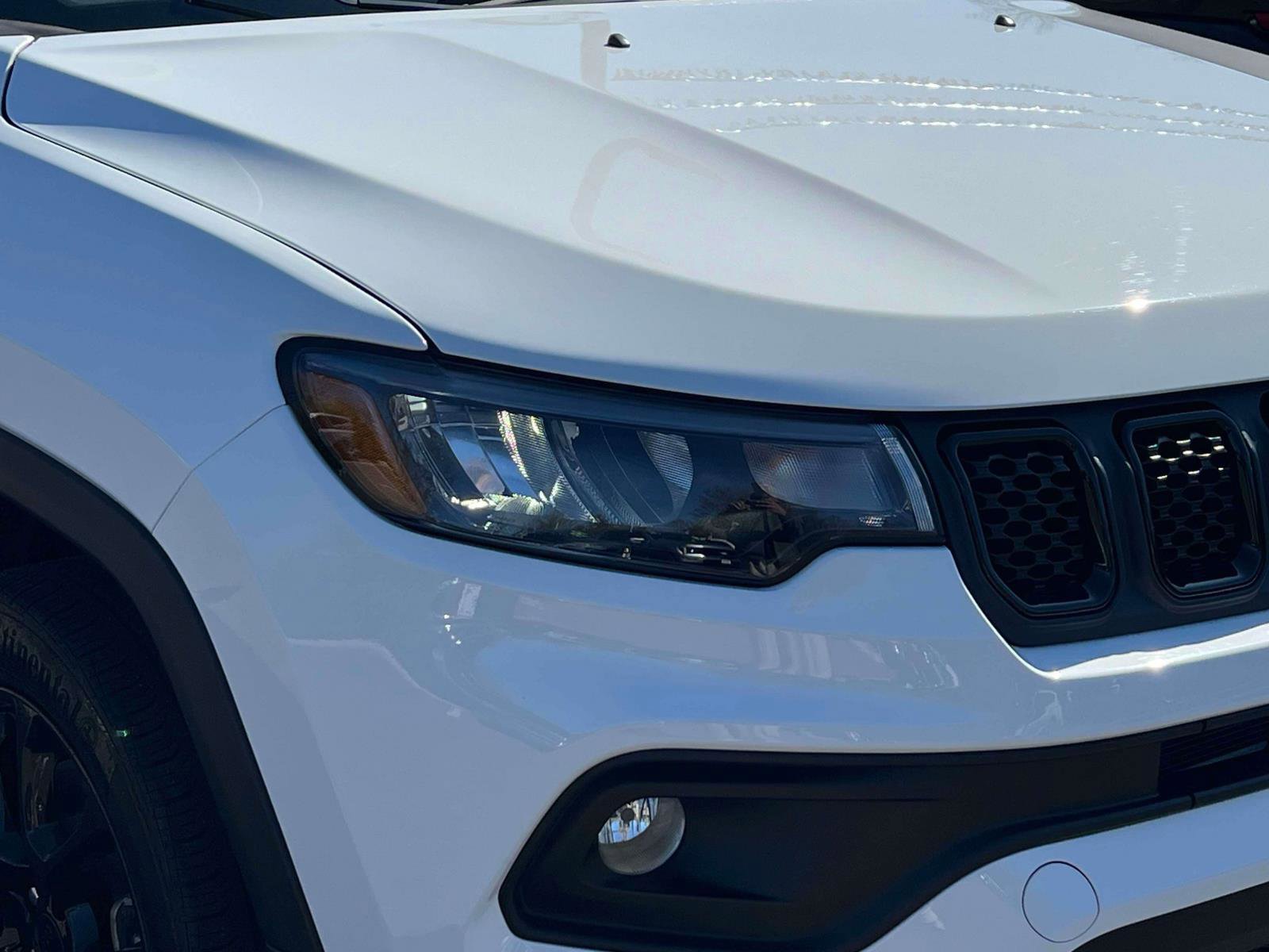 Used 2023 Jeep Compass Latitude w/ Convenience Group image 7