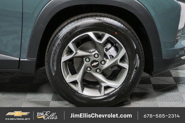 New 2026 Chevrolet Trax LT w/ Sunroof Package FWD image 33