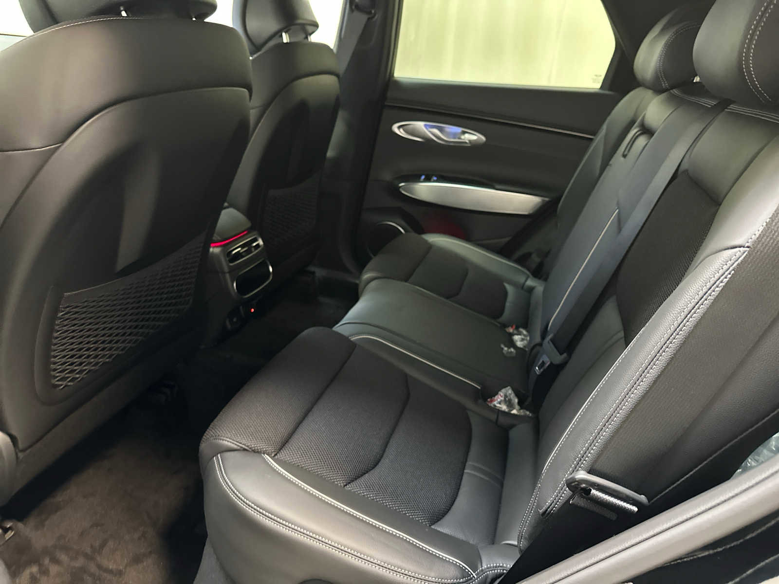 New 2025 Genesis GV70 3.5T Sport AWD/4WD image 9