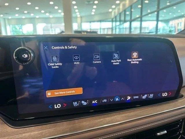 New 2026 Chevrolet Suburban High Country AWD/4WD image 44