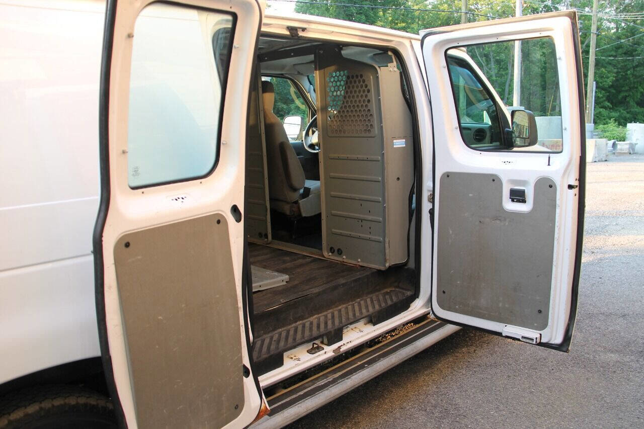 Used 2013 Ford E-250 and Econoline 250 E 250 3dr Cargo Van w/ PWR Group image 20