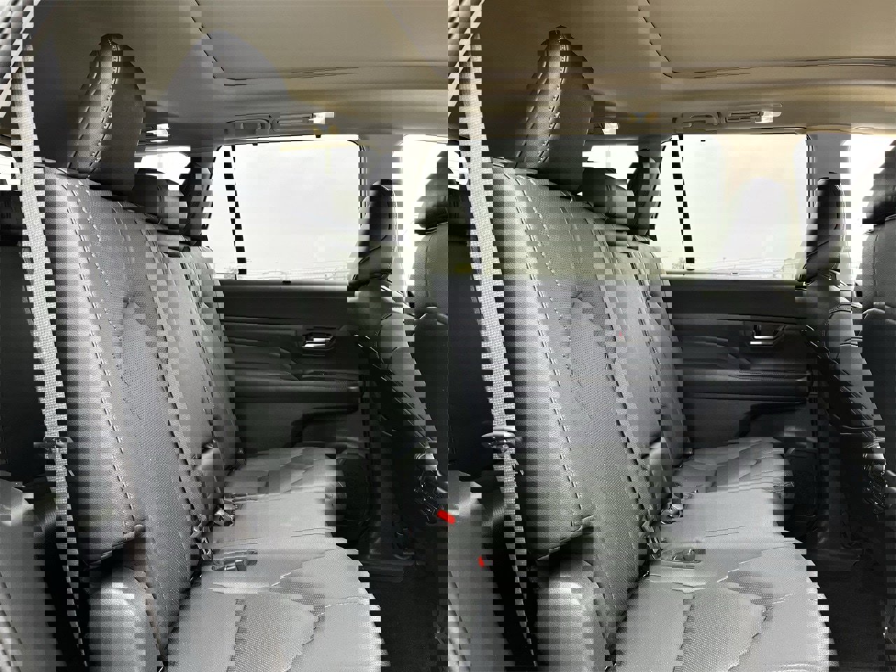 Used 2024 Toyota Grand Highlander AWD Hybrid image 27