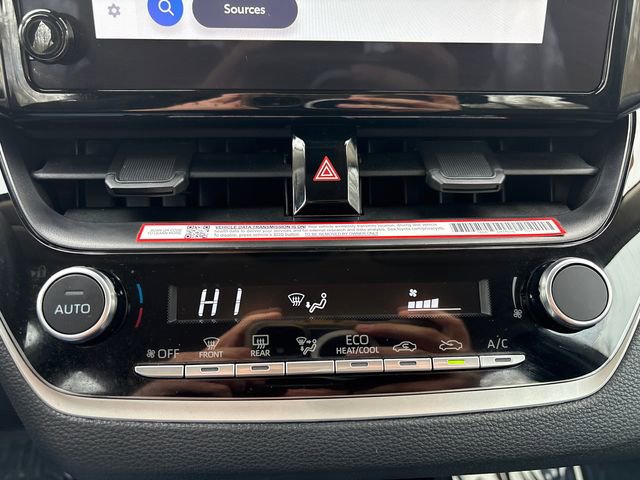 Certified 2025 Toyota Corolla LE image 34