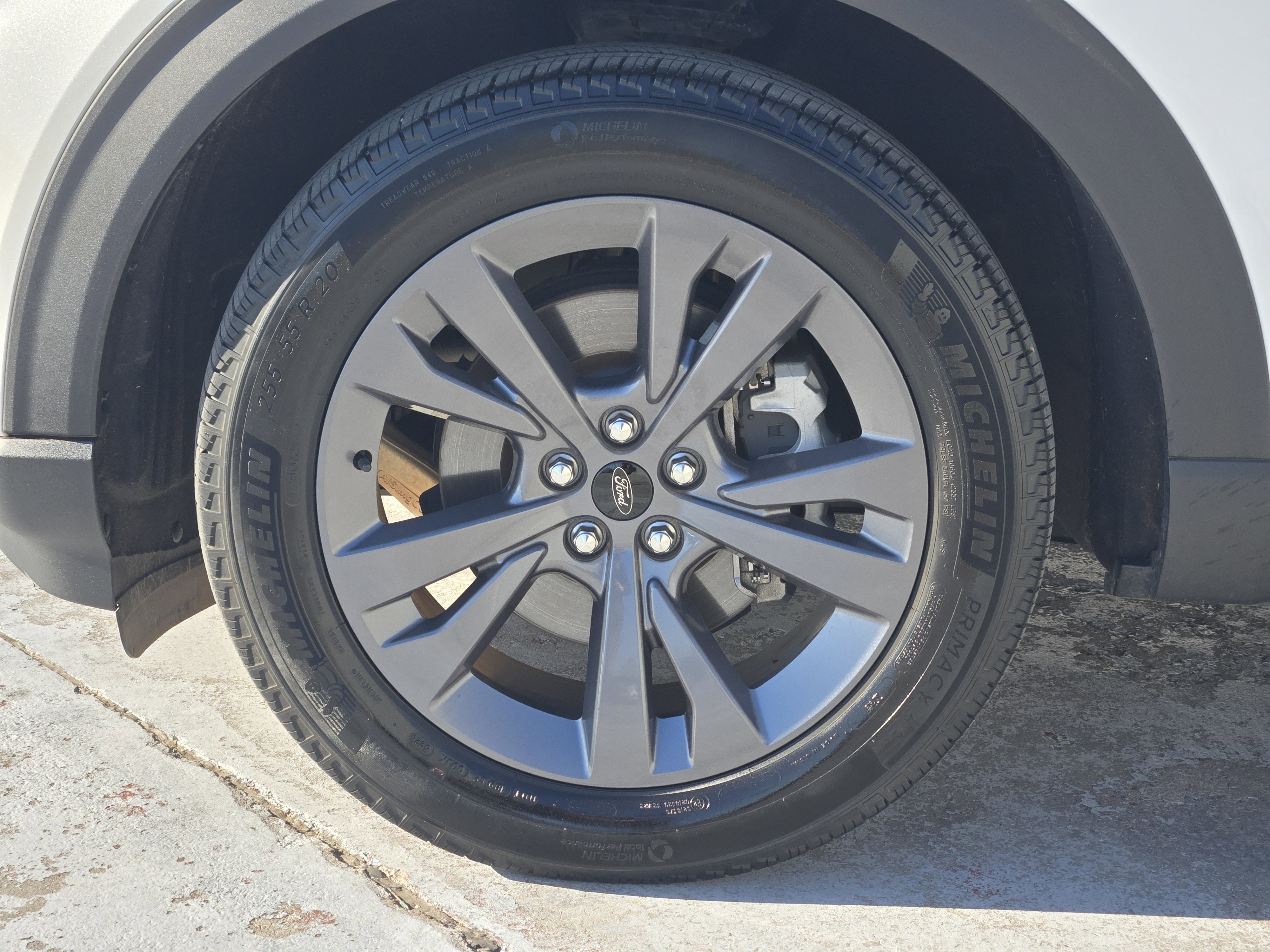 Used 2023 Ford Explorer XLT w/ Equipment Group 202A image 14