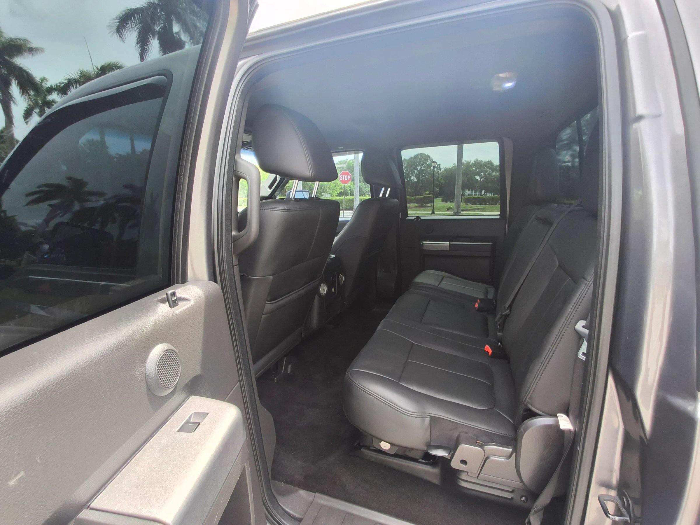 Used 2011 Ford F250 Lariat w/ Lariat Interior Pkg RWD image 25