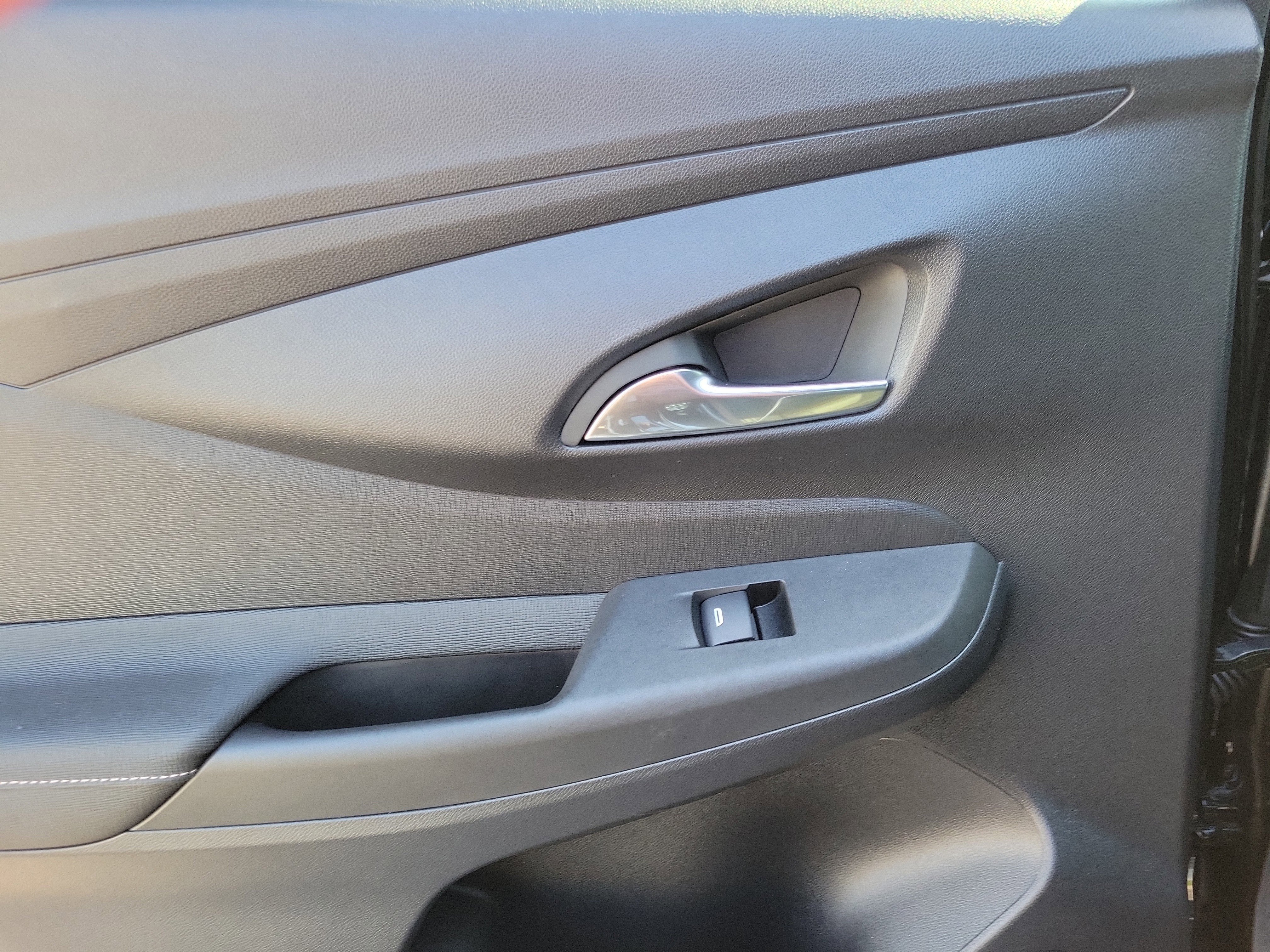 Used 2025 Buick Envista Avenir image 12