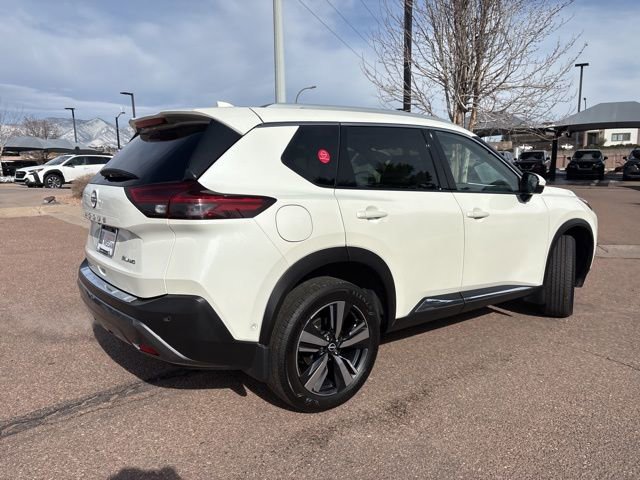 Used 2023 Nissan Rogue SL w/ SL Premium Package image 9