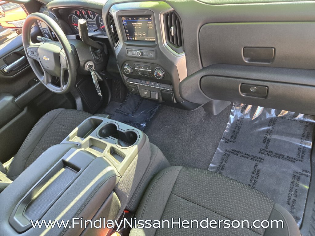 Used 2020 Chevrolet Silverado 1500 Custom w/ Custom Value Package RWD image 17