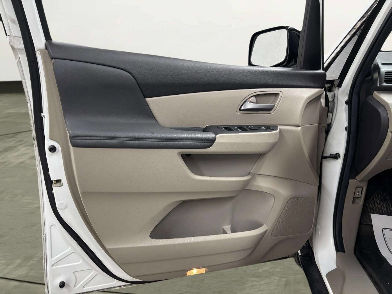 Used 2012 Honda Odyssey EX-L image 10