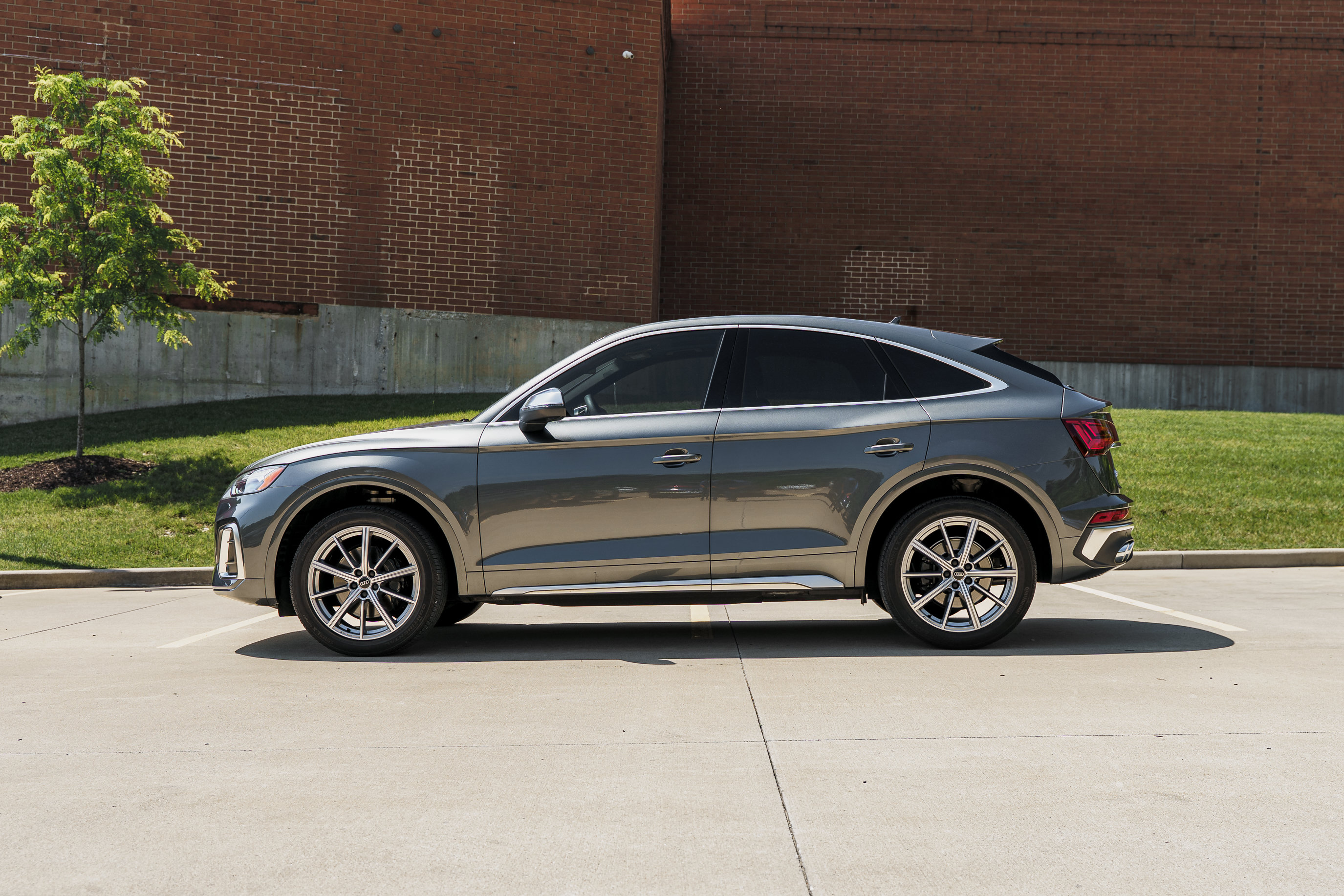 Used 2023 Audi SQ5 Premium Plus w/ Premium Plus Package AWD/4WD image 6