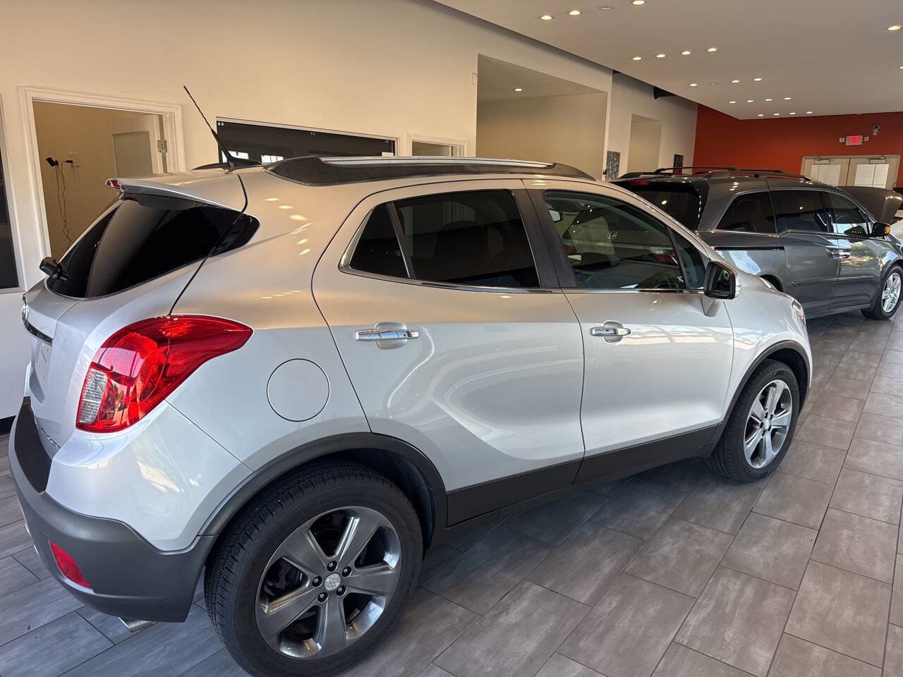 Used 2014 Buick Encore FWD image 11