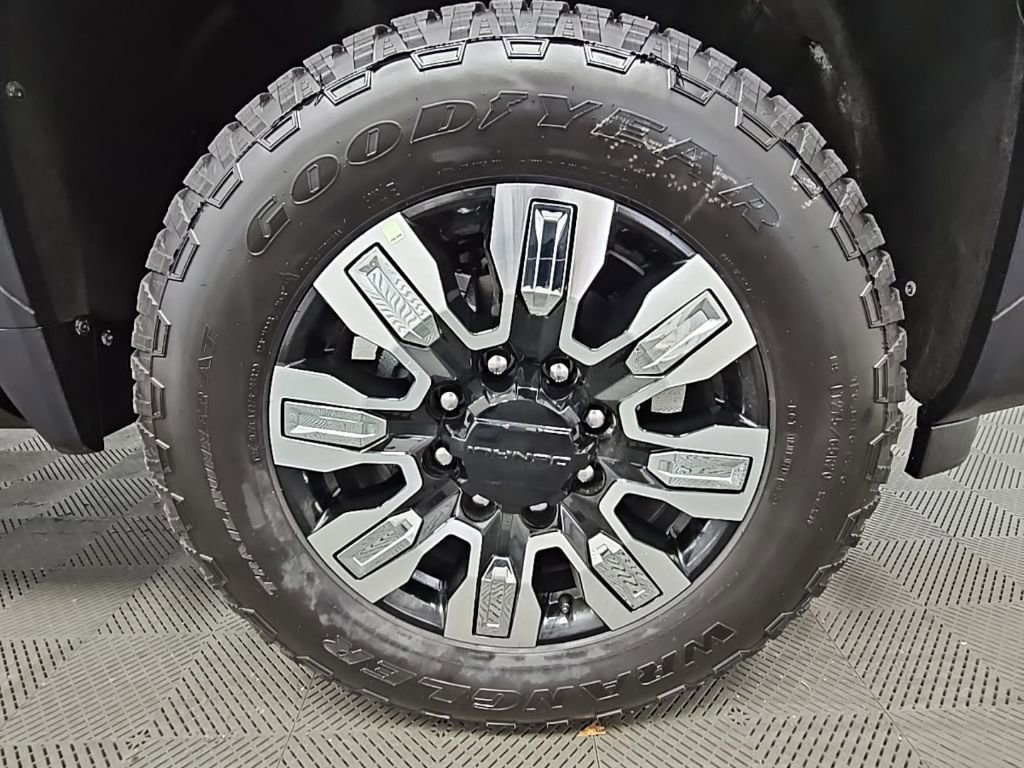 New 2026 GMC Sierra 2500 Denali w/ Denali Reserve Package image 47