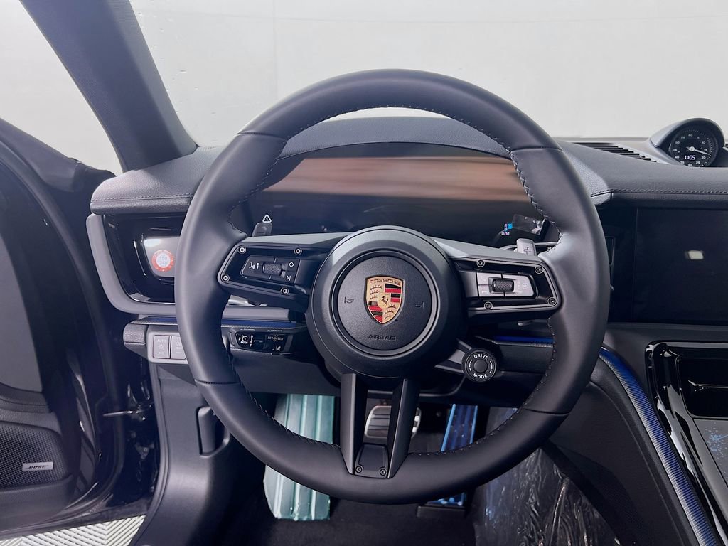 New 2026 Porsche Panamera 4 image 12