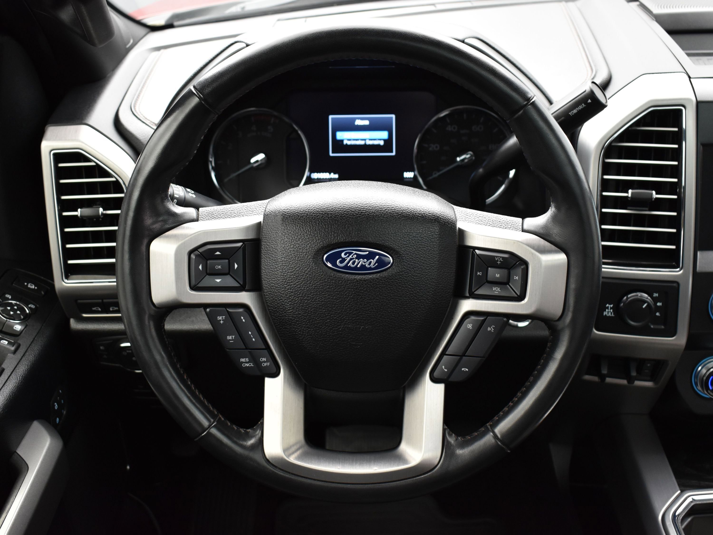 Used 2019 Ford F250 Platinum w/ Platinum Ultimate Package image 14