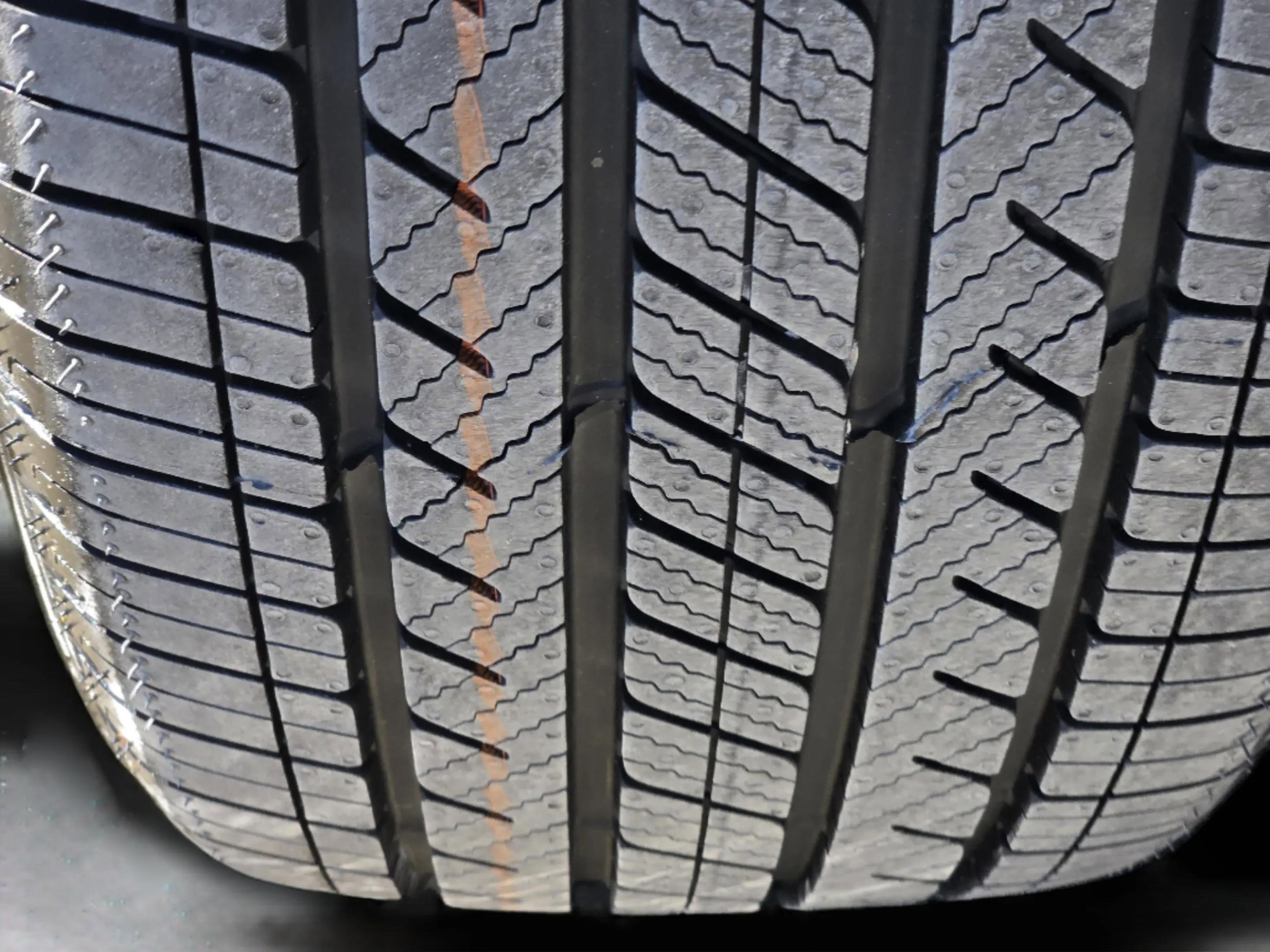 Certified 2024 Acura MDX FWD w/ Technology Package image 9