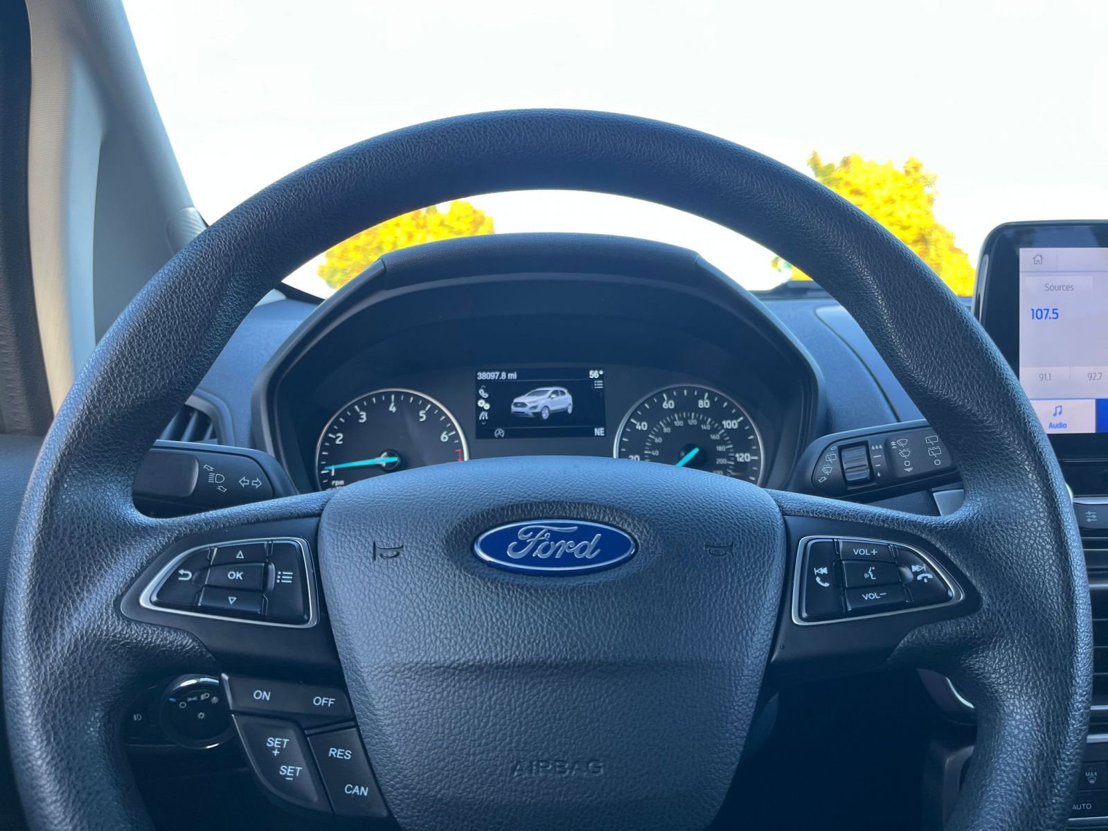 Used 2021 Ford EcoSport SE image 25