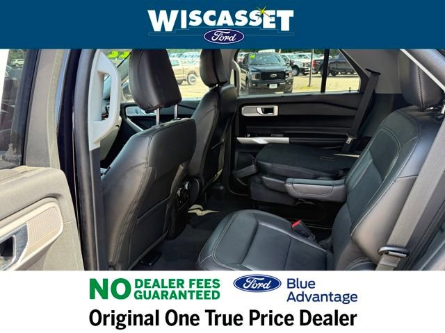 Certified 2022 Ford Explorer Limited w/ Equipment Group 301A image 5