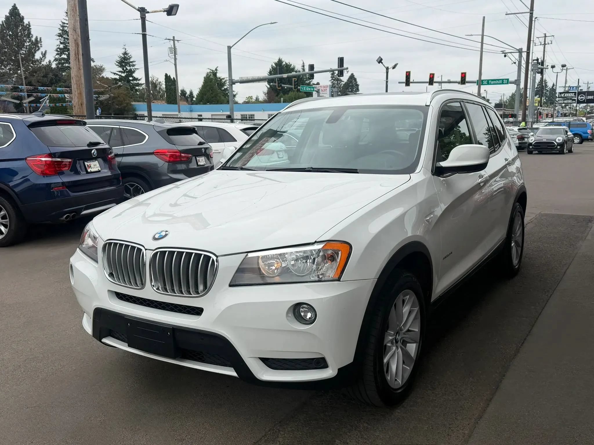 Used 2013 BMW X3 xDrive28i w/ Premium Pkg AWD/4WD image 10