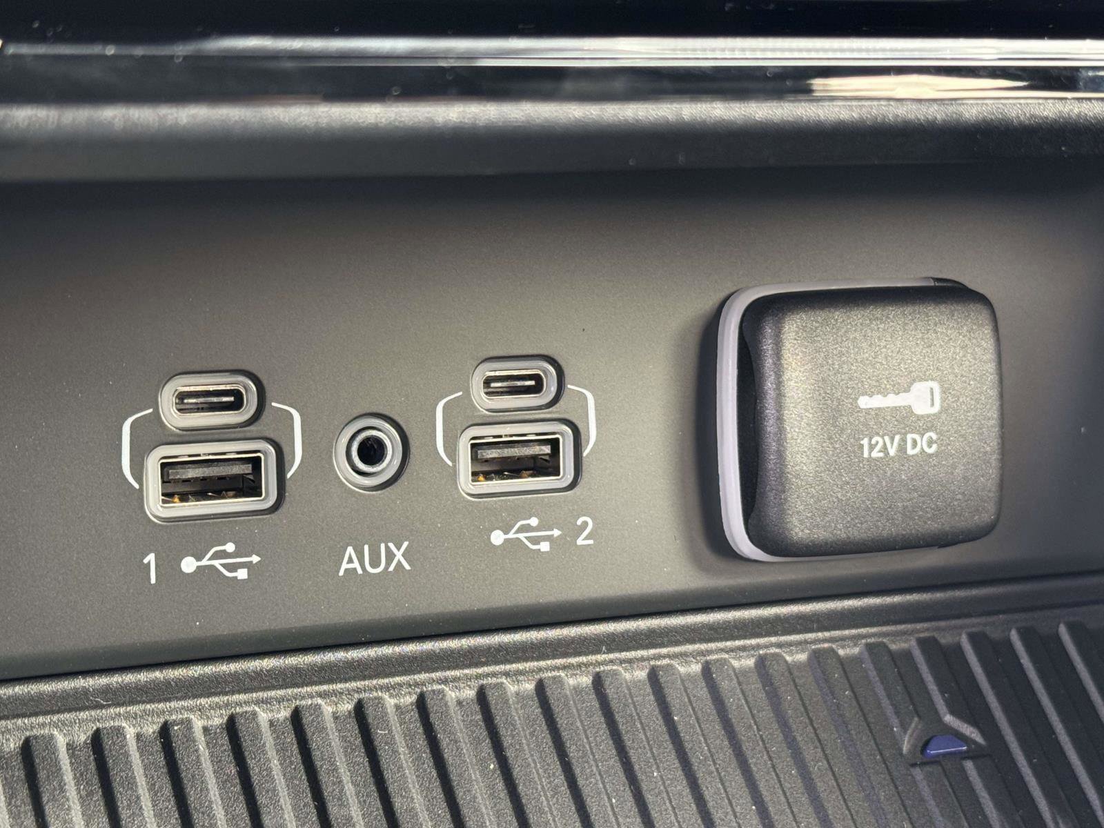 New 2026 Jeep Grand Cherokee Altitude AWD/4WD image 5