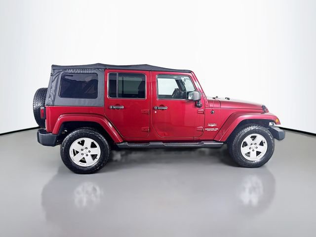 Used 2011 Jeep Wrangler Unlimited Sahara w/ Dual Top Group AWD/4WD image 5