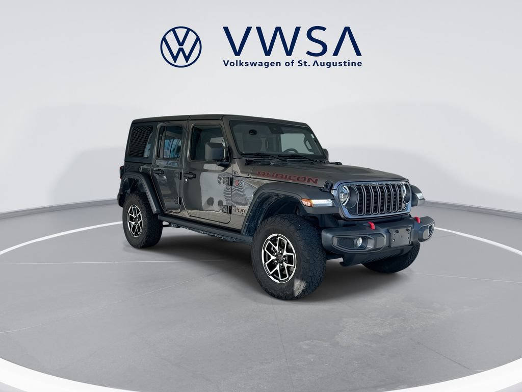 Used 2024 Jeep Wrangler Unlimited Rubicon AWD/4WD image 2