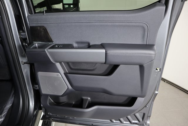 New 2026 Ford F350 Lariat w/ Chrome Package image 12