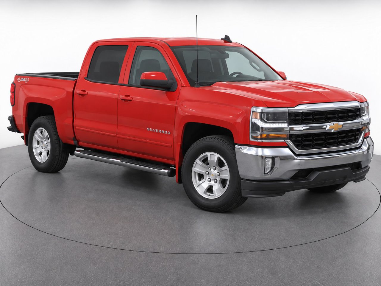 Used 2017 Chevrolet Silverado 1500 LT w/ All Star Edition AWD/4WD image 2