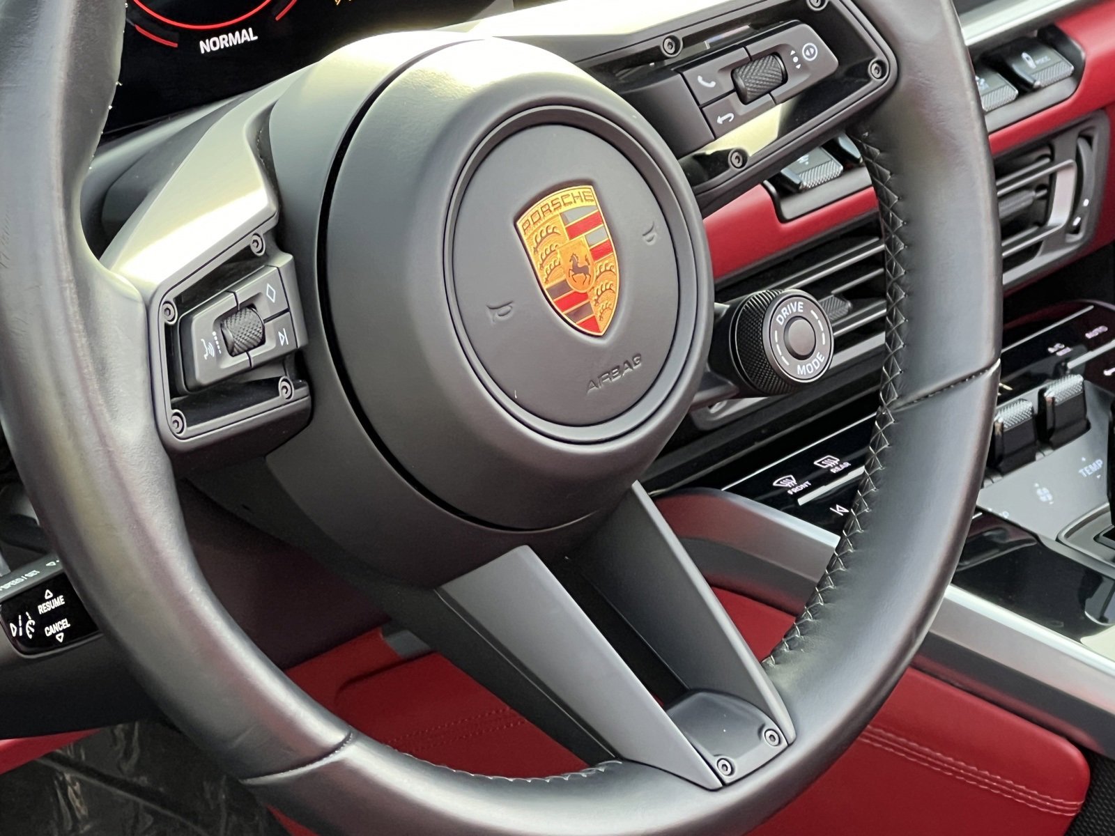Certified 2022 Porsche 911 Turbo S image 20