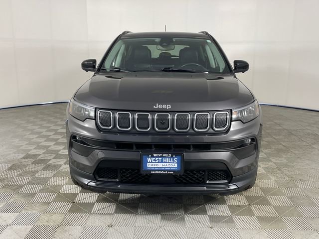 Used 2022 Jeep Compass Latitude w/ Sun and Sound Group AWD/4WD image 27