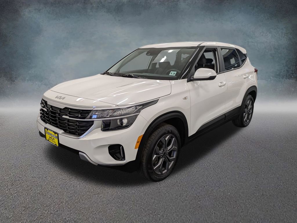 Certified 2025 Kia Seltos LX