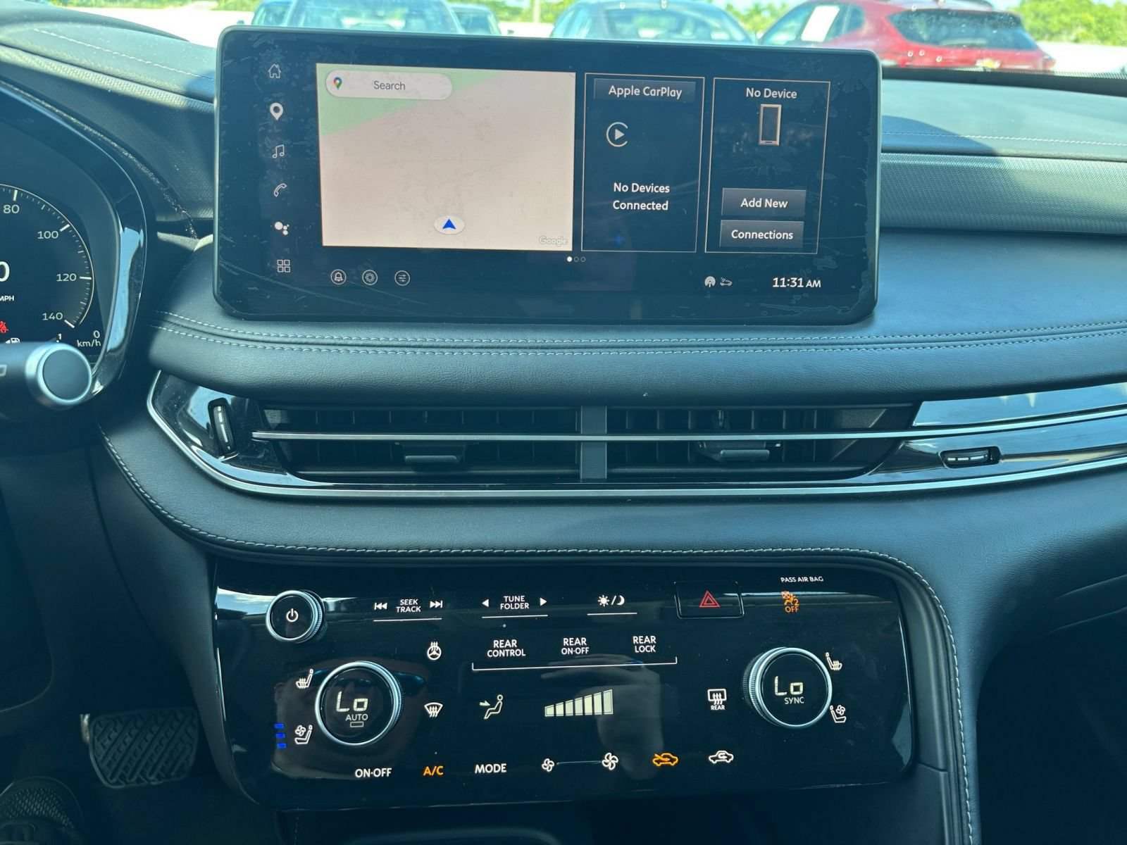Used 2026 INFINITI QX60 Luxe FWD image 16