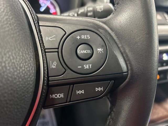 Used 2019 Toyota RAV4 Limited AWD/4WD image 26