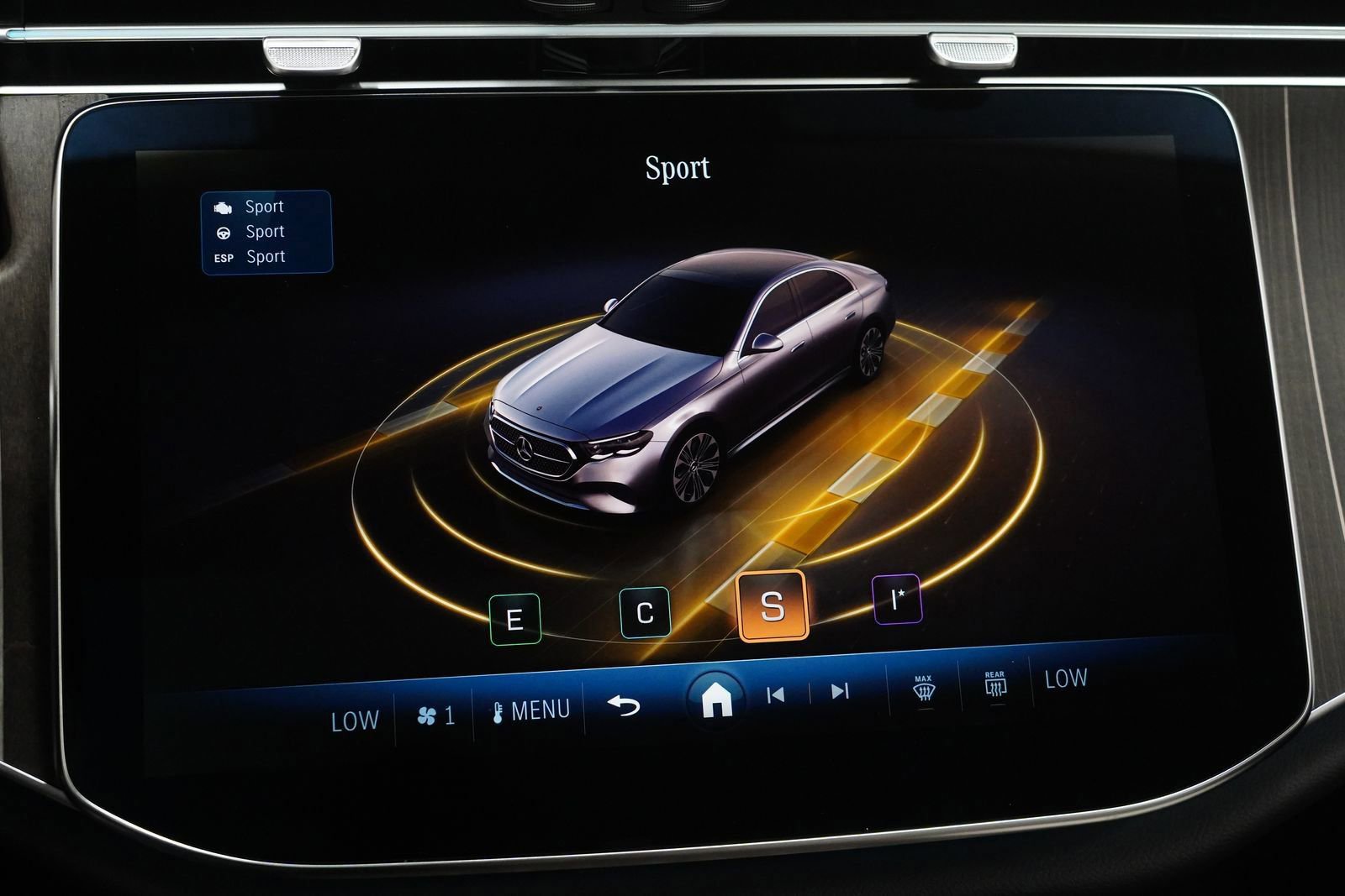 New 2026 Mercedes-Benz E 350 4MATIC Sedan image 27