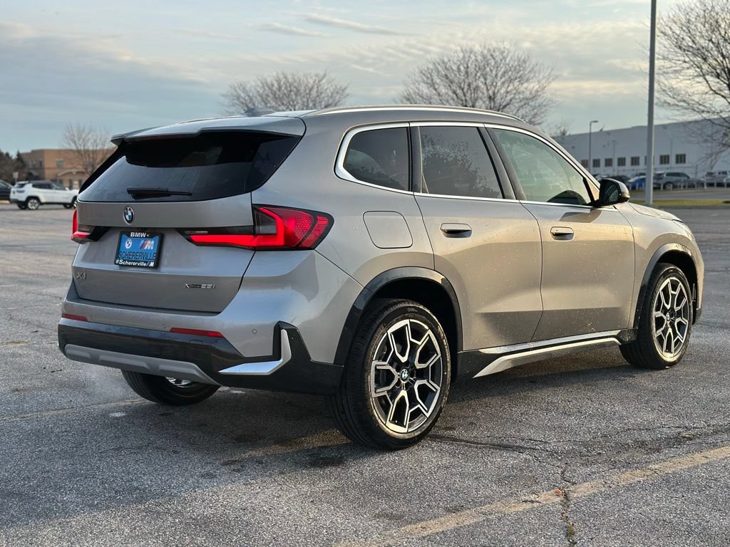 New 2026 BMW X1 xDrive28i w/ Technology Package AWD/4WD image 7