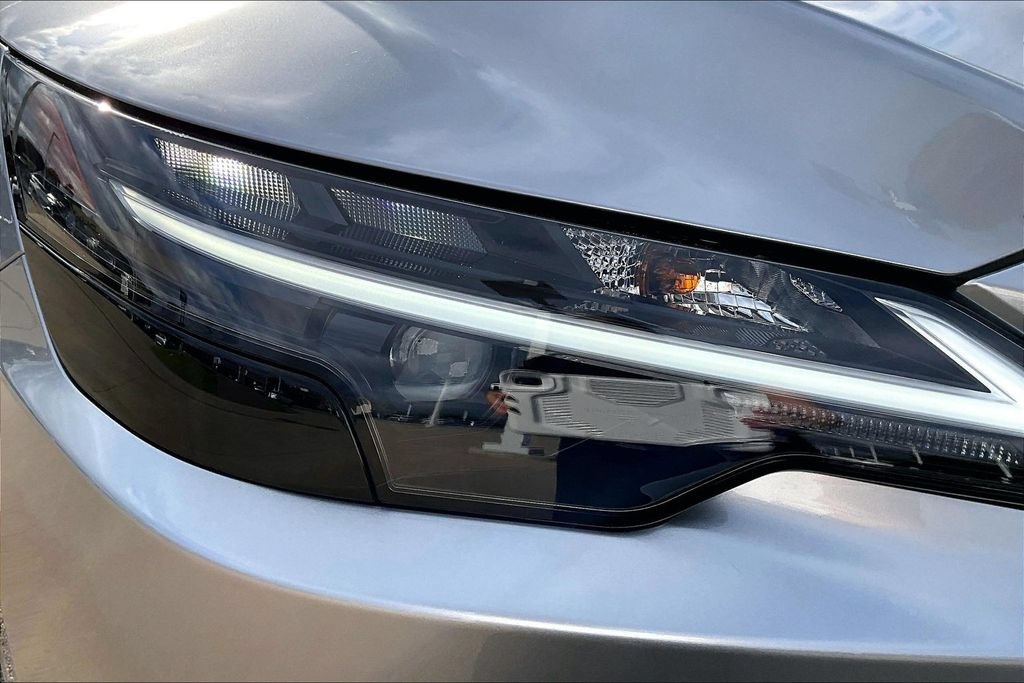 Used 2025 Lexus RX 350 Premium Plus w/ Accessory Package (Z1) FWD image 31