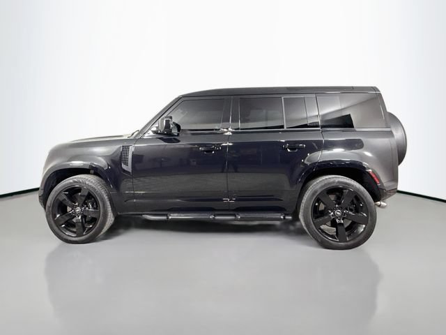 Certified 2024 Land Rover Defender 110 V8 AWD/4WD image 8