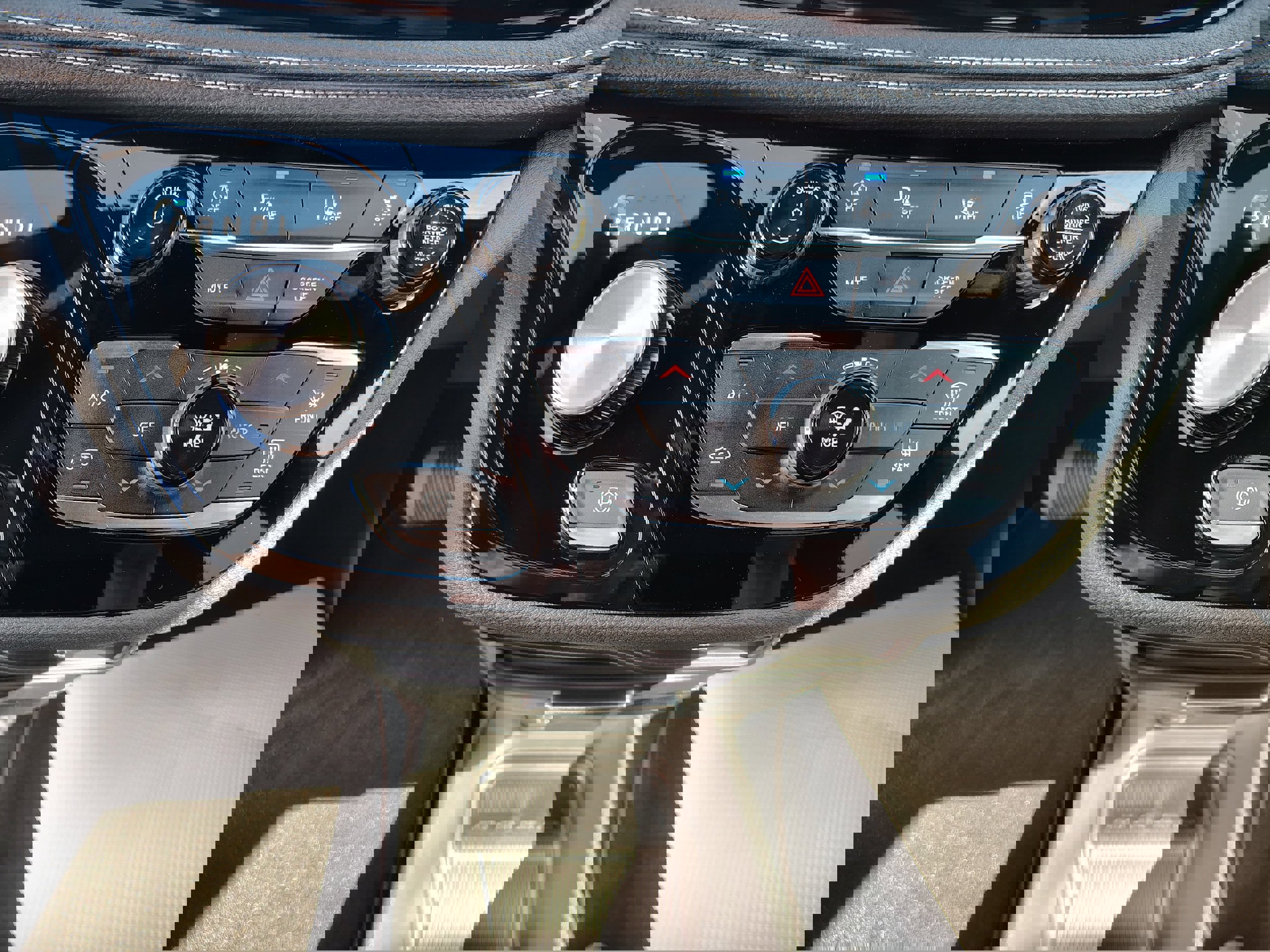 New 2026 Chrysler Pacifica Select image 34