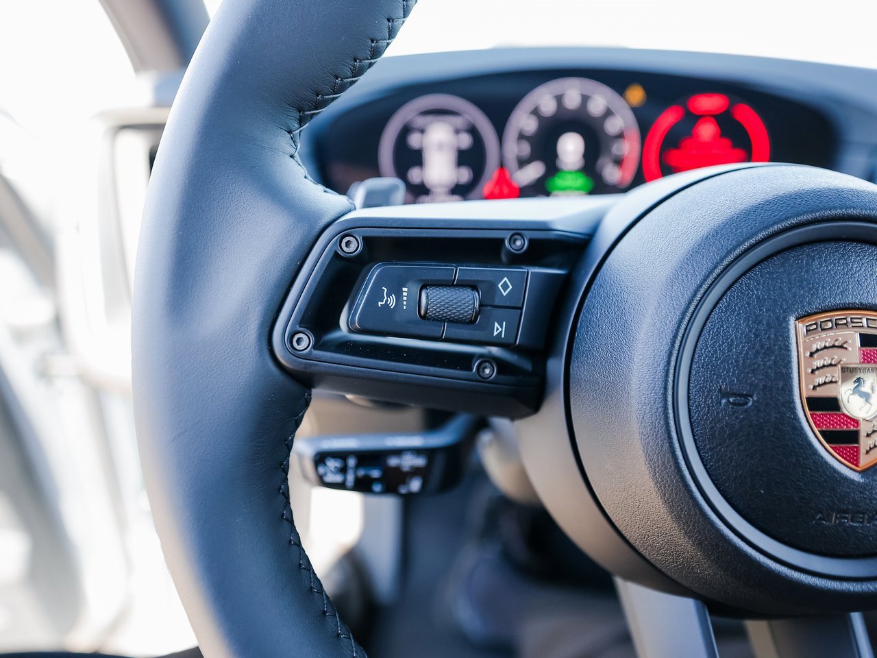 New 2026 Porsche Cayenne E-Hybrid image 17