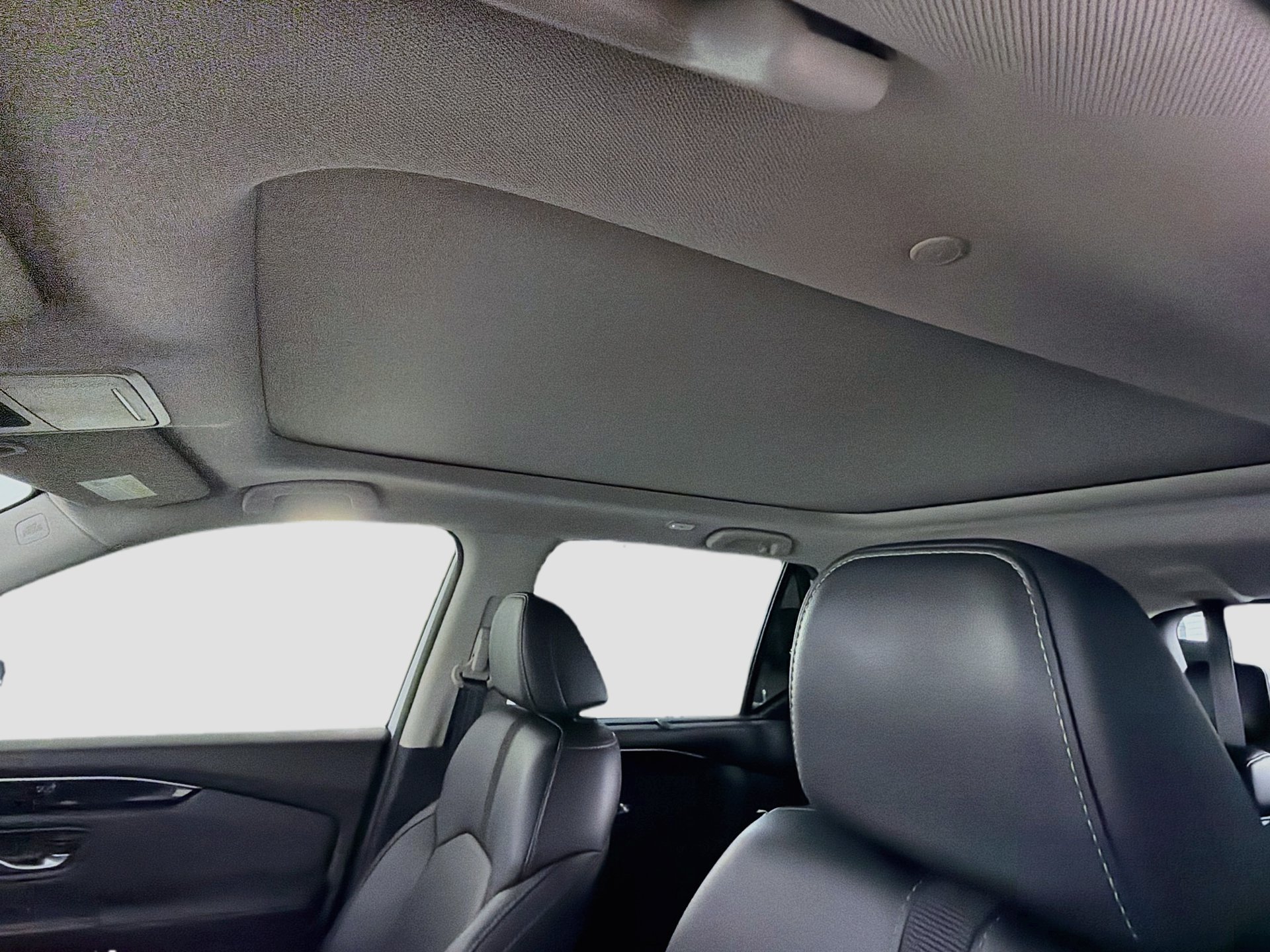 Used 2024 Honda Pilot Touring image 28