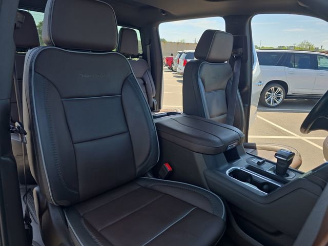 Used 2024 GMC Sierra 1500 Denali AWD/4WD image 10