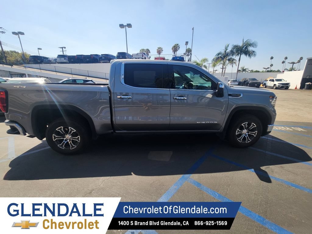 Used 2025 GMC Sierra 1500 SLT AWD/4WD image 7
