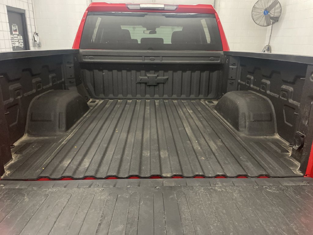 Used 2023 Chevrolet Silverado 1500 LT w/ Protection Package AWD/4WD image 19