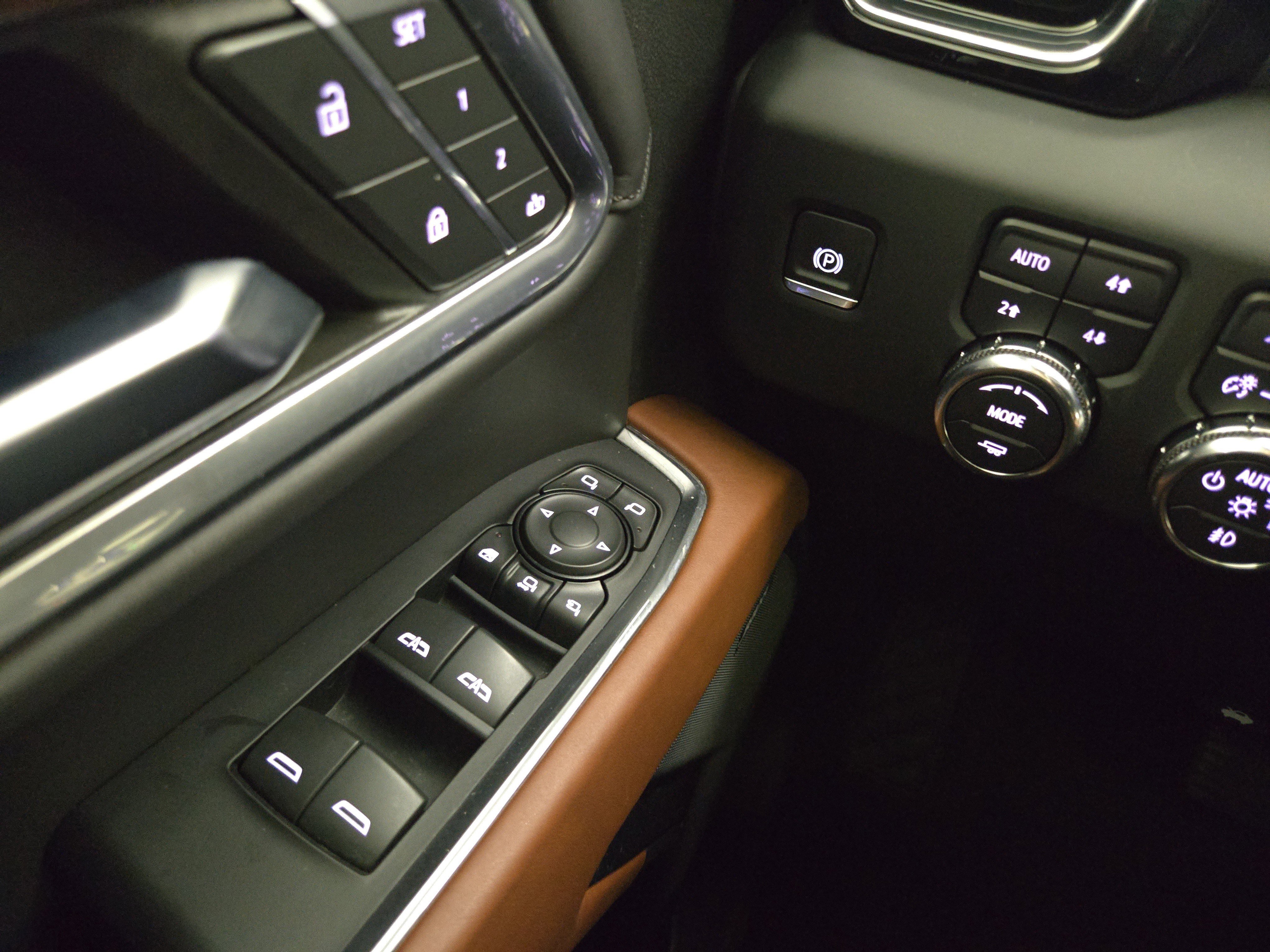 Used 2024 GMC Sierra 2500 Denali Ultimate image 30