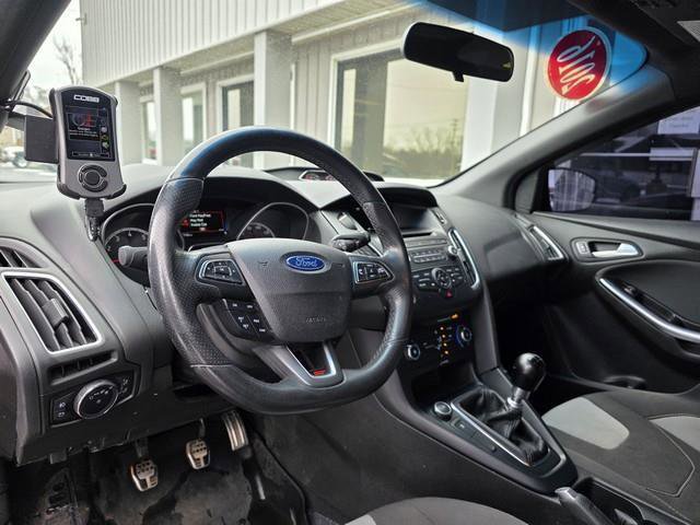 Used 2016 Ford Focus ST image 10