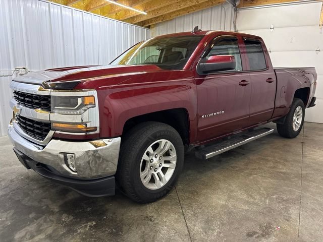 Used 2017 Chevrolet Silverado 1500 LT w/ All Star Edition AWD/4WD image 3