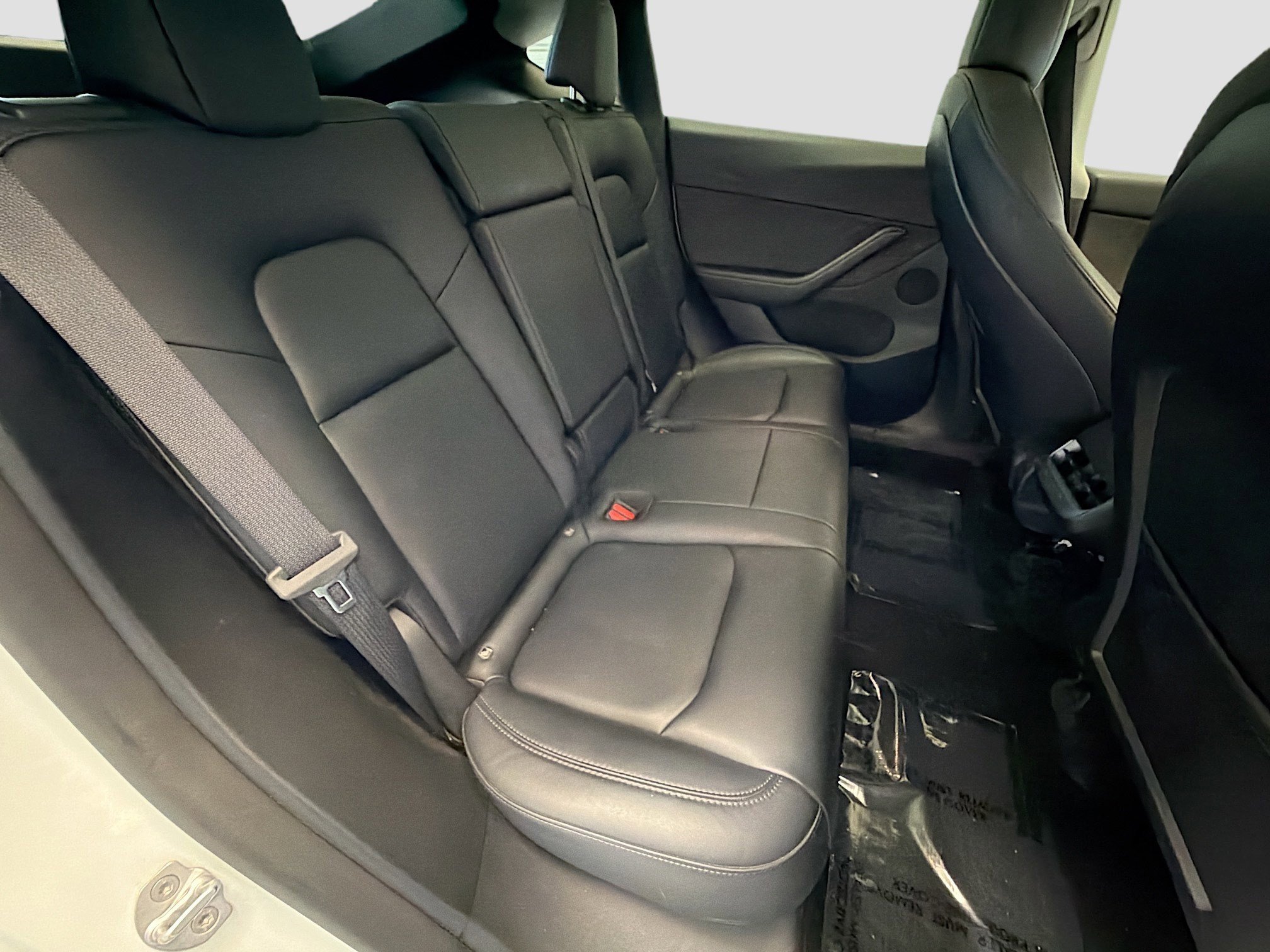 Used 2022 Tesla Model Y Long Range image 14