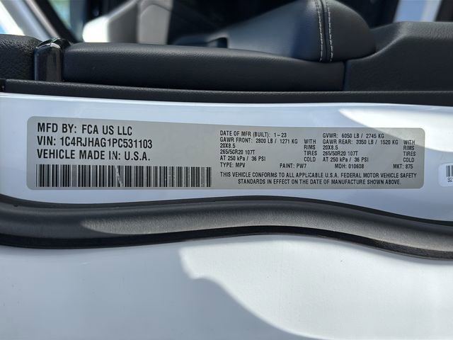 Certified 2023 Jeep Grand Cherokee Altitude image 44